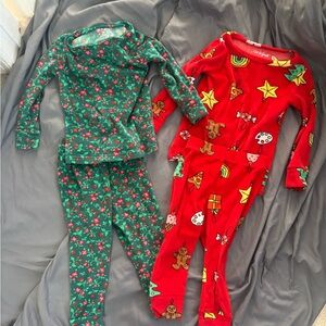 Cat & Jack Kids Pajama Set - Green and Red